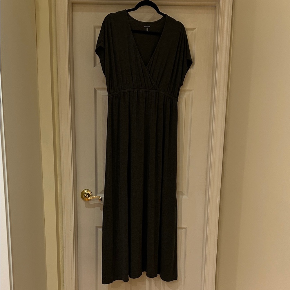 Amazon Essentials Classic Charcoal Maxi Dress XL